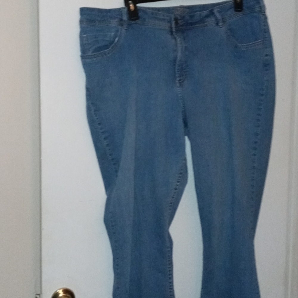 Jeans size 24w
